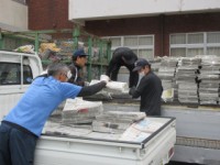 新聞、段ボール、アルミ缶、衣類の回収