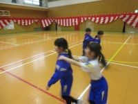 じゃんけん列車をしている様子